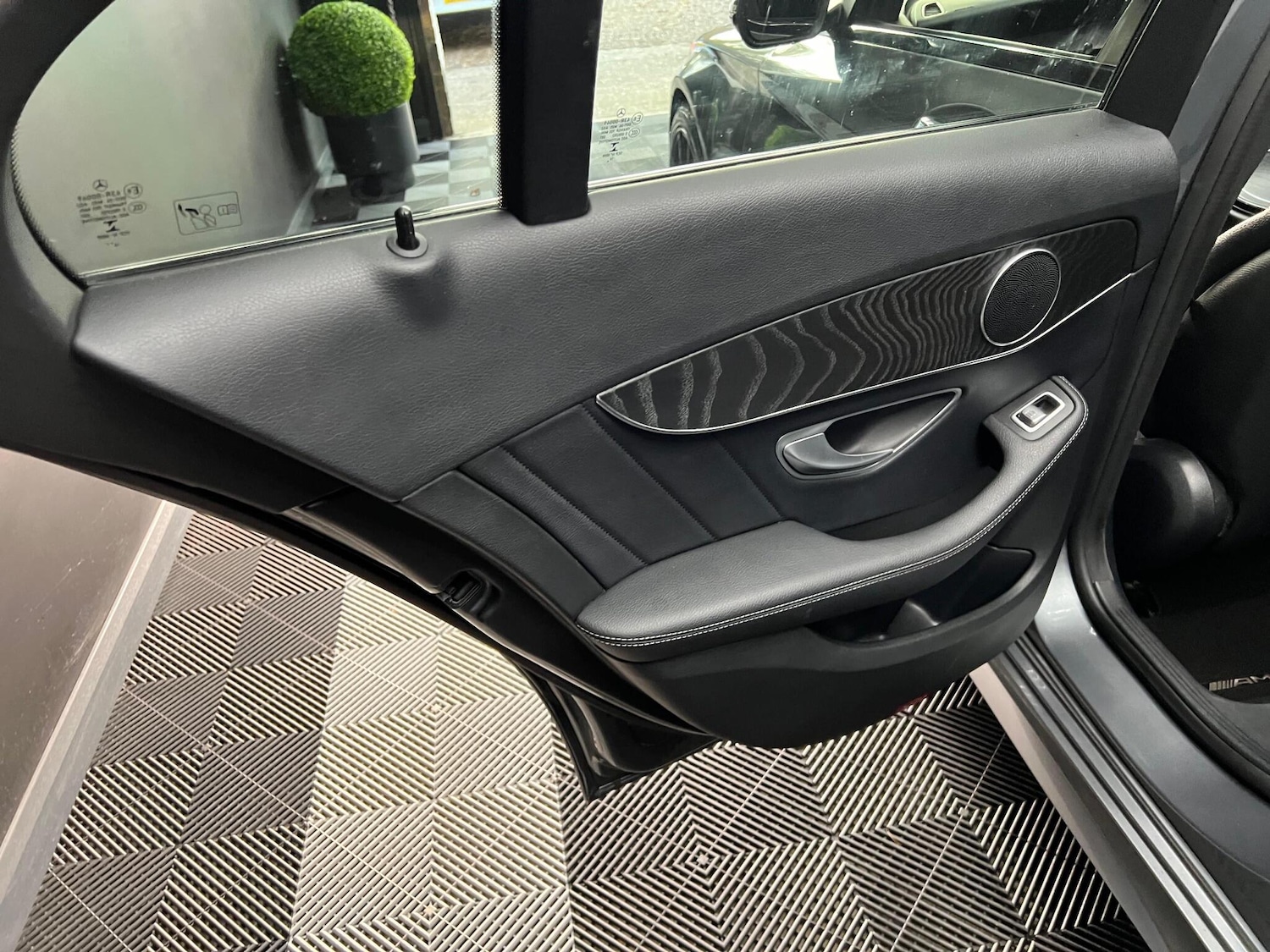 Used Mercedes-Benz C Class 2017 for sale - 76993757: Photo 41