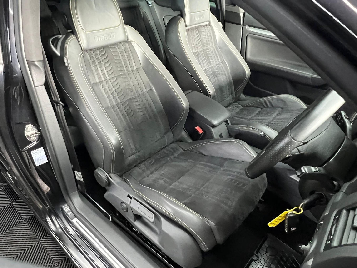 Used Volkswagen Golf 2009 for sale - 76647633: Photo 12