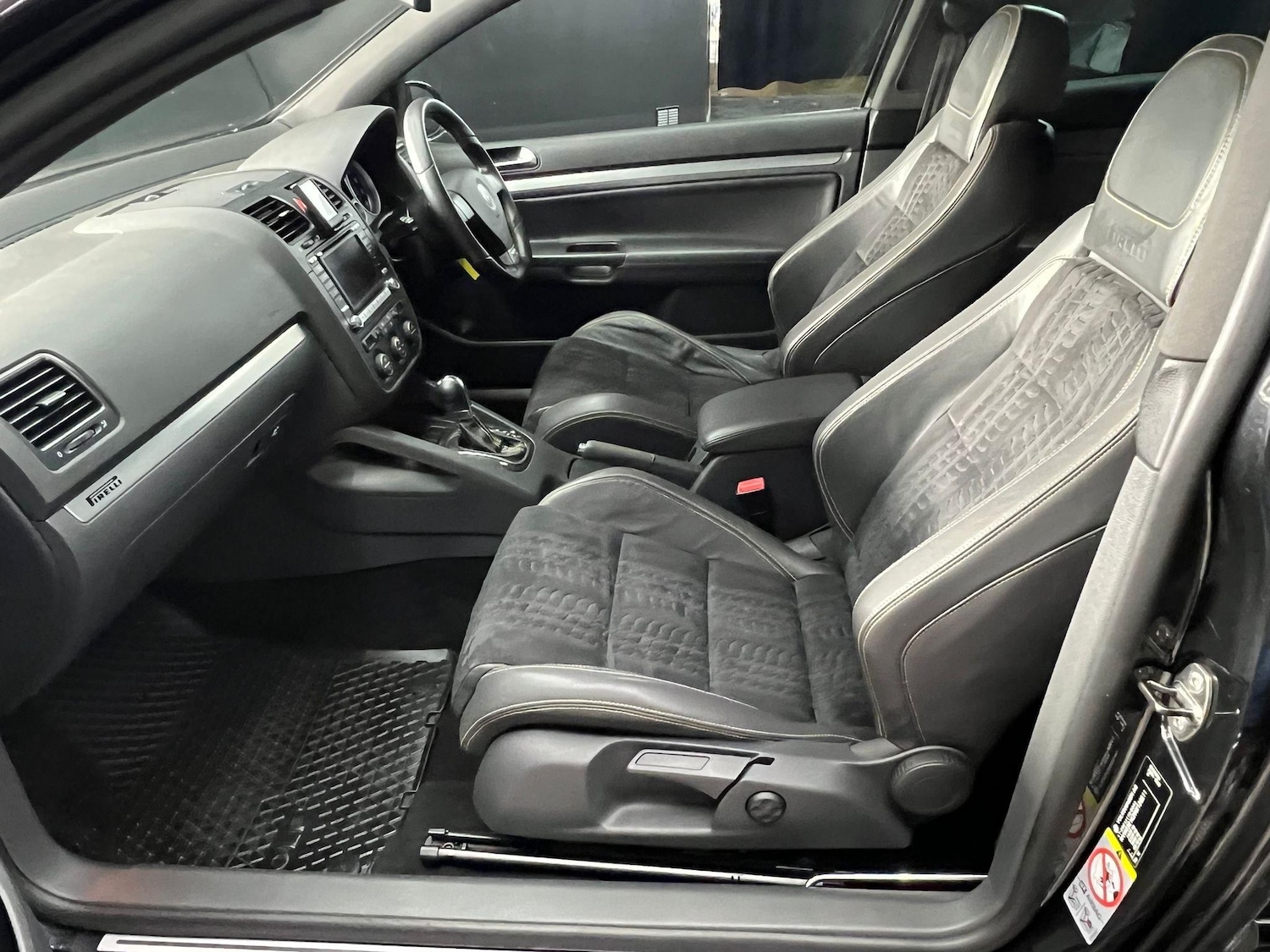 Used Volkswagen Golf 2009 for sale - 76647633: Photo 21