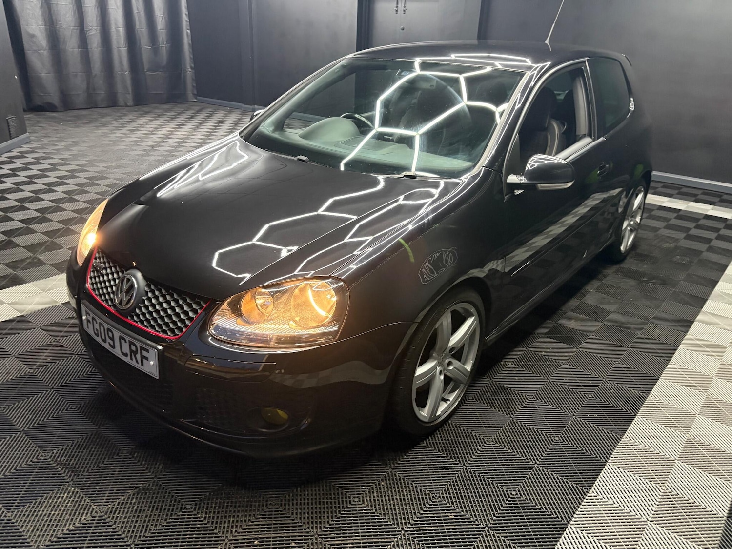 Used Volkswagen Golf 2009 for sale - 76647633: Photo 7