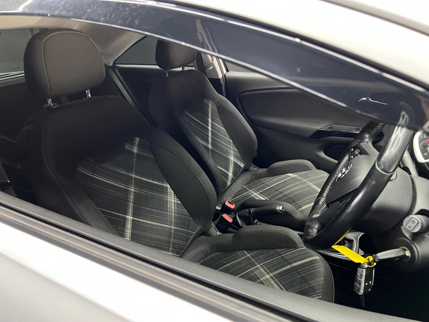 Used Vauxhall Corsa 2015 for sale - 76647611: Photo 27