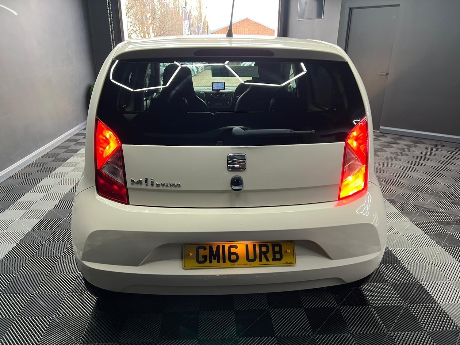 Used SEAT Mii for sale - 76988750: Photo 10