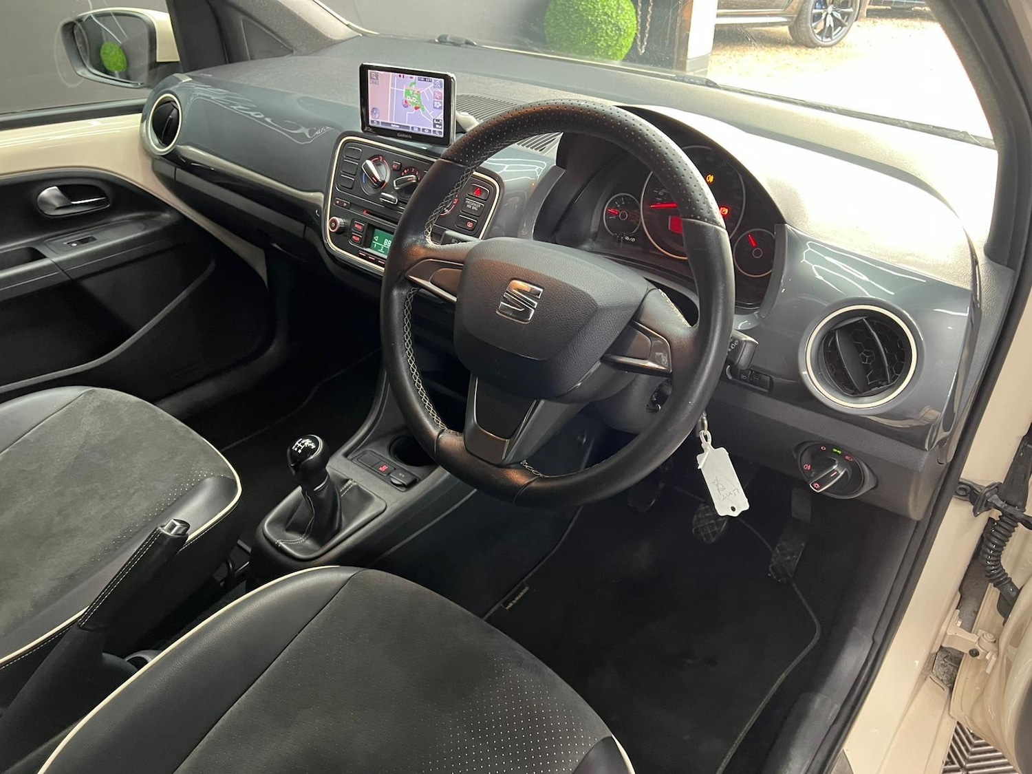 Used SEAT Mii for sale - 76988750: Photo 27