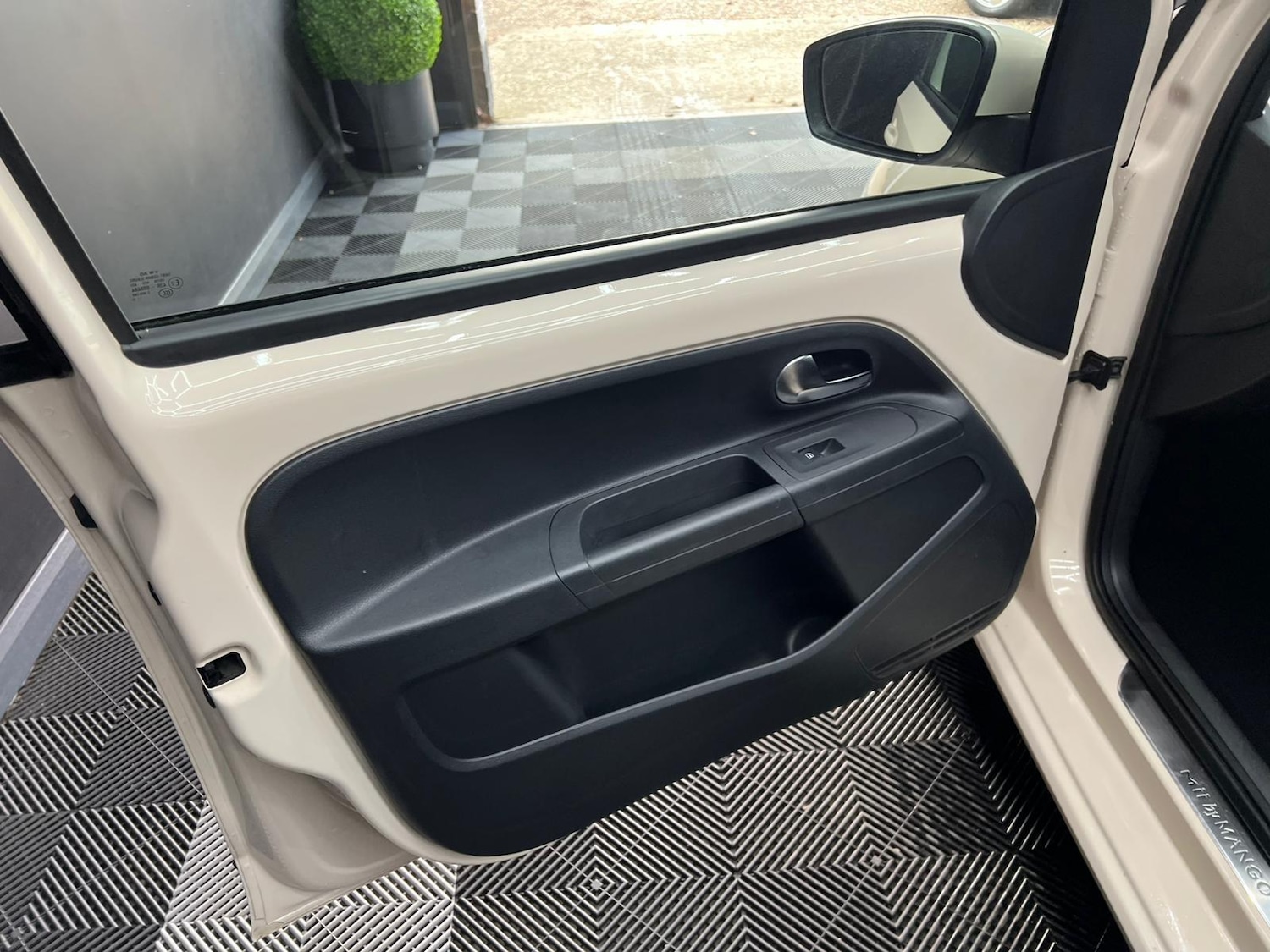 Used SEAT Mii for sale - 76988750: Photo 40