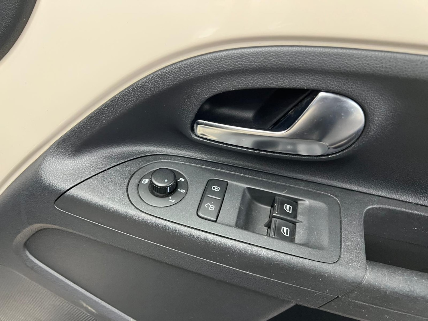 Used SEAT Mii for sale - 76988750: Photo 41