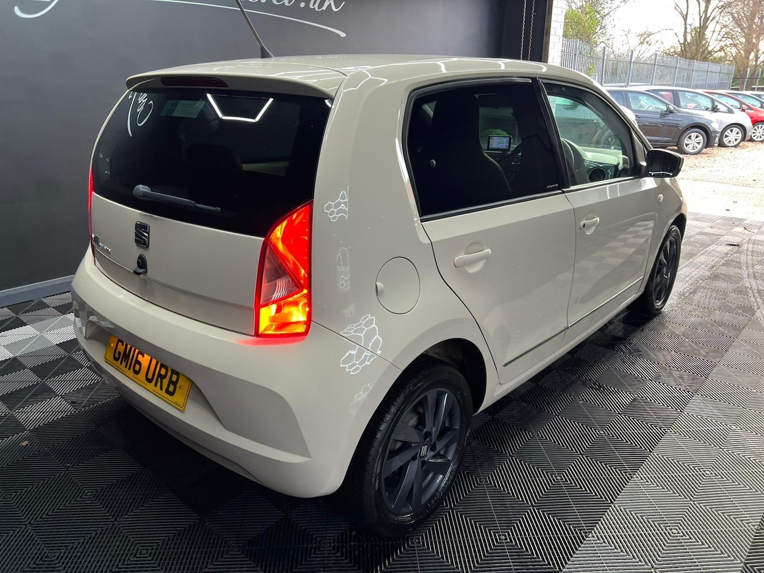 Used SEAT Mii for sale - 76988750: Photo 8