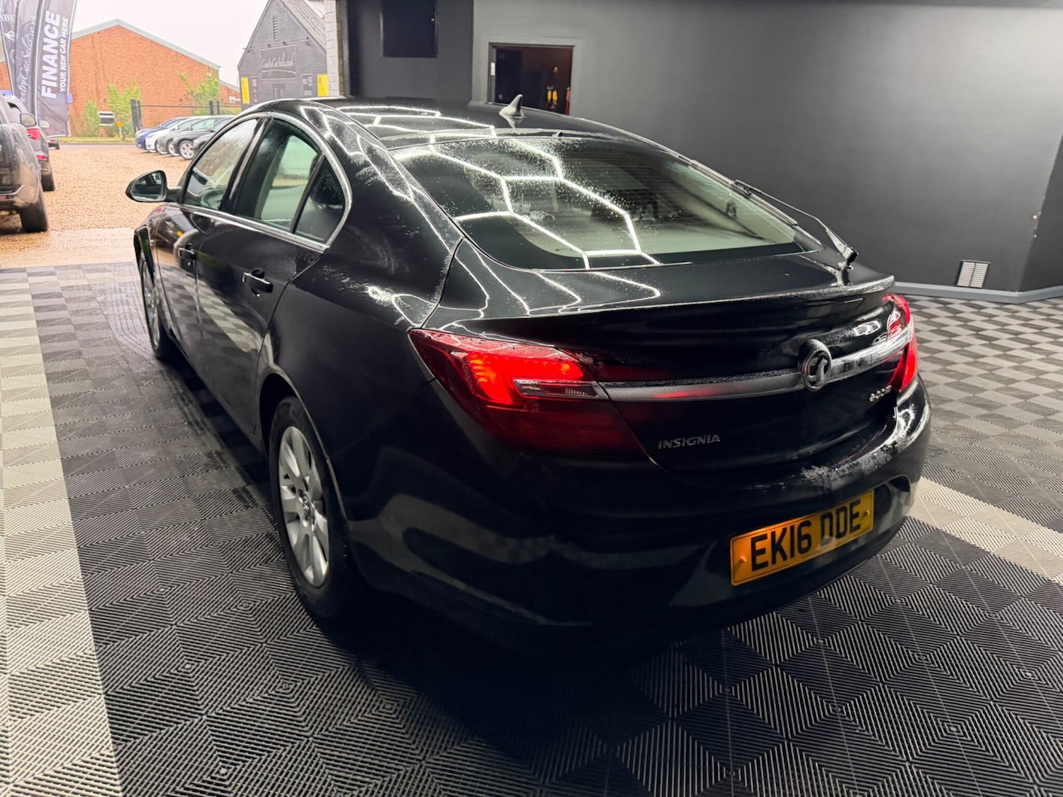 Used Vauxhall Insignia 2016 for sale - 77456102: Photo 5