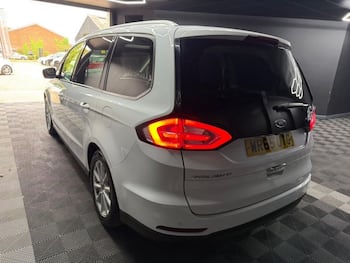 Used Ford Galaxy 2015 for sale - 79695811: Photo