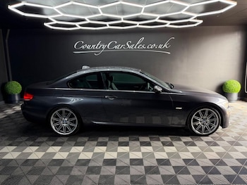 Used BMW 3 Series 2009 for sale - 79276177: Photo