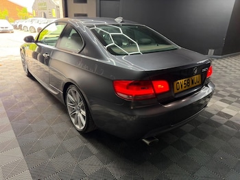 Used BMW 3 Series 2009 for sale - 79276177: Photo
