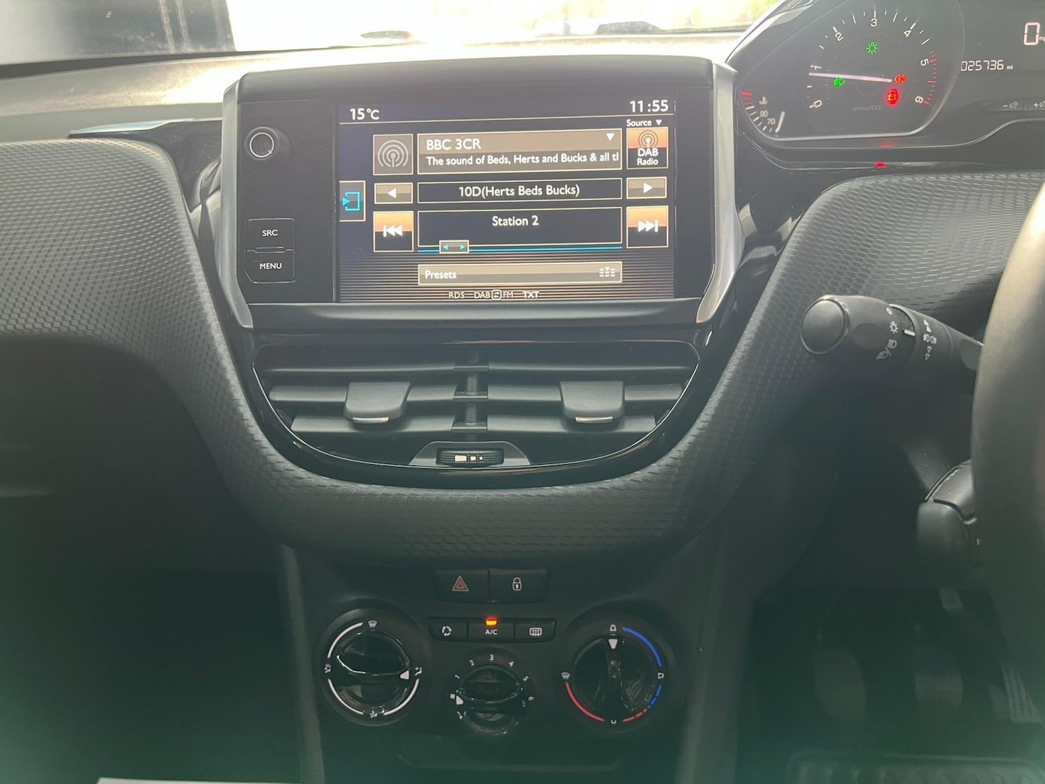 Used Peugeot 2008 2016 for sale - 76996384: Photo 37