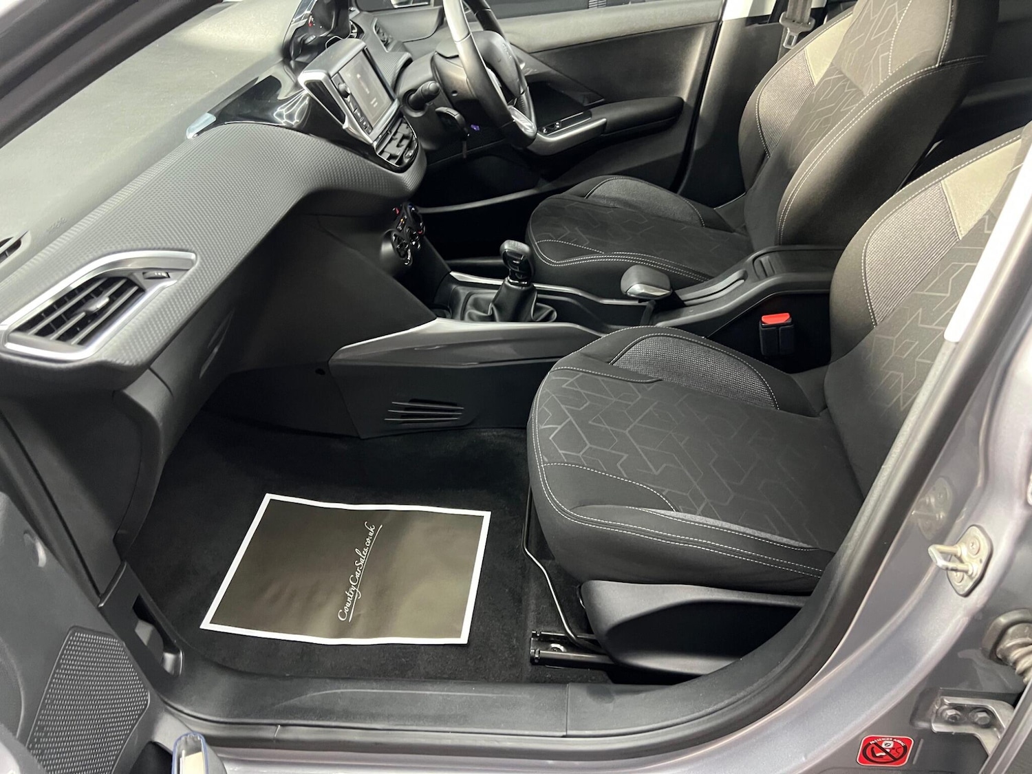 Used Peugeot 2008 2016 for sale - 76996384: Photo 55