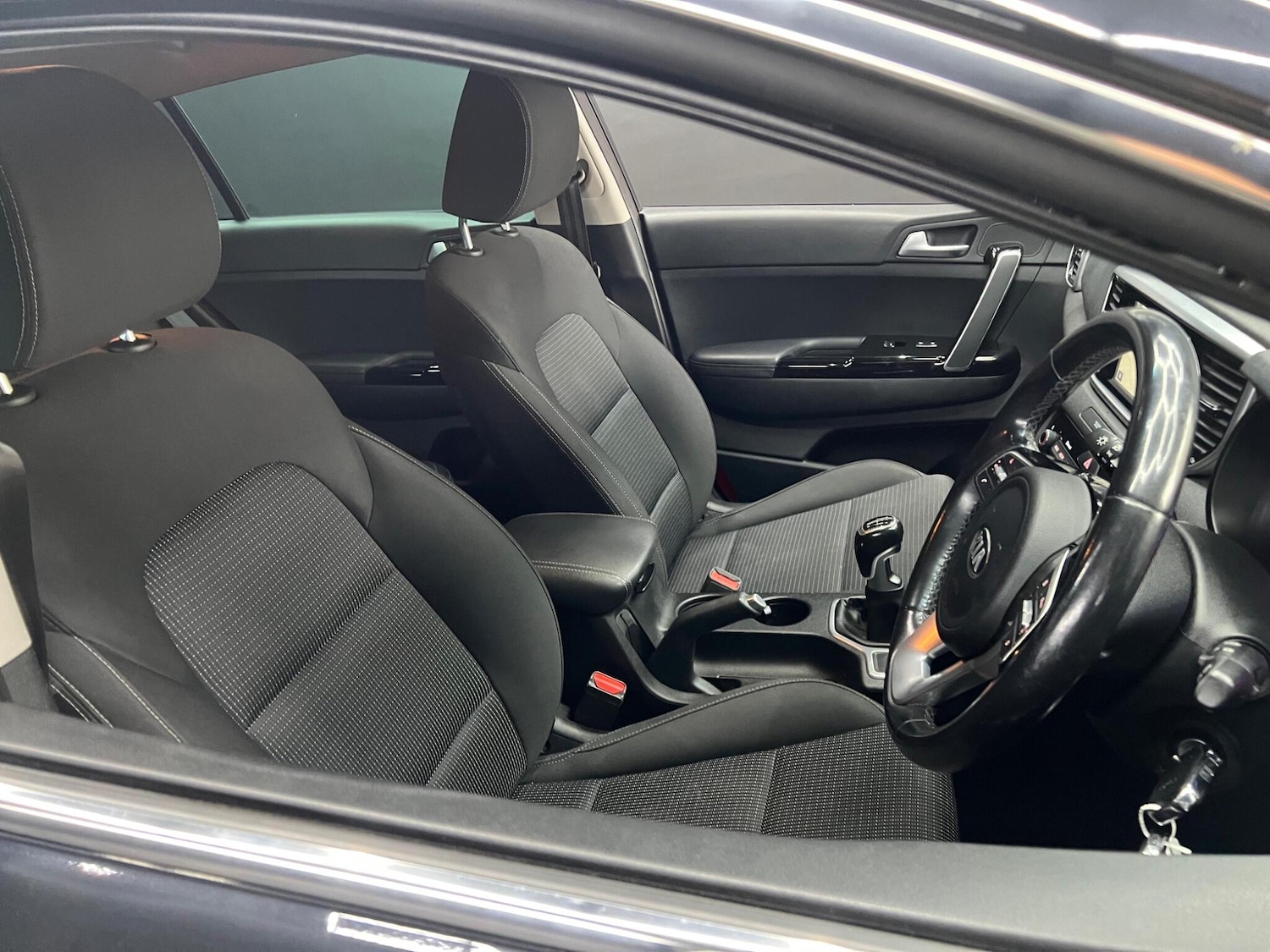 Used Kia Sportage 2019 for sale - 76647630: Photo 20