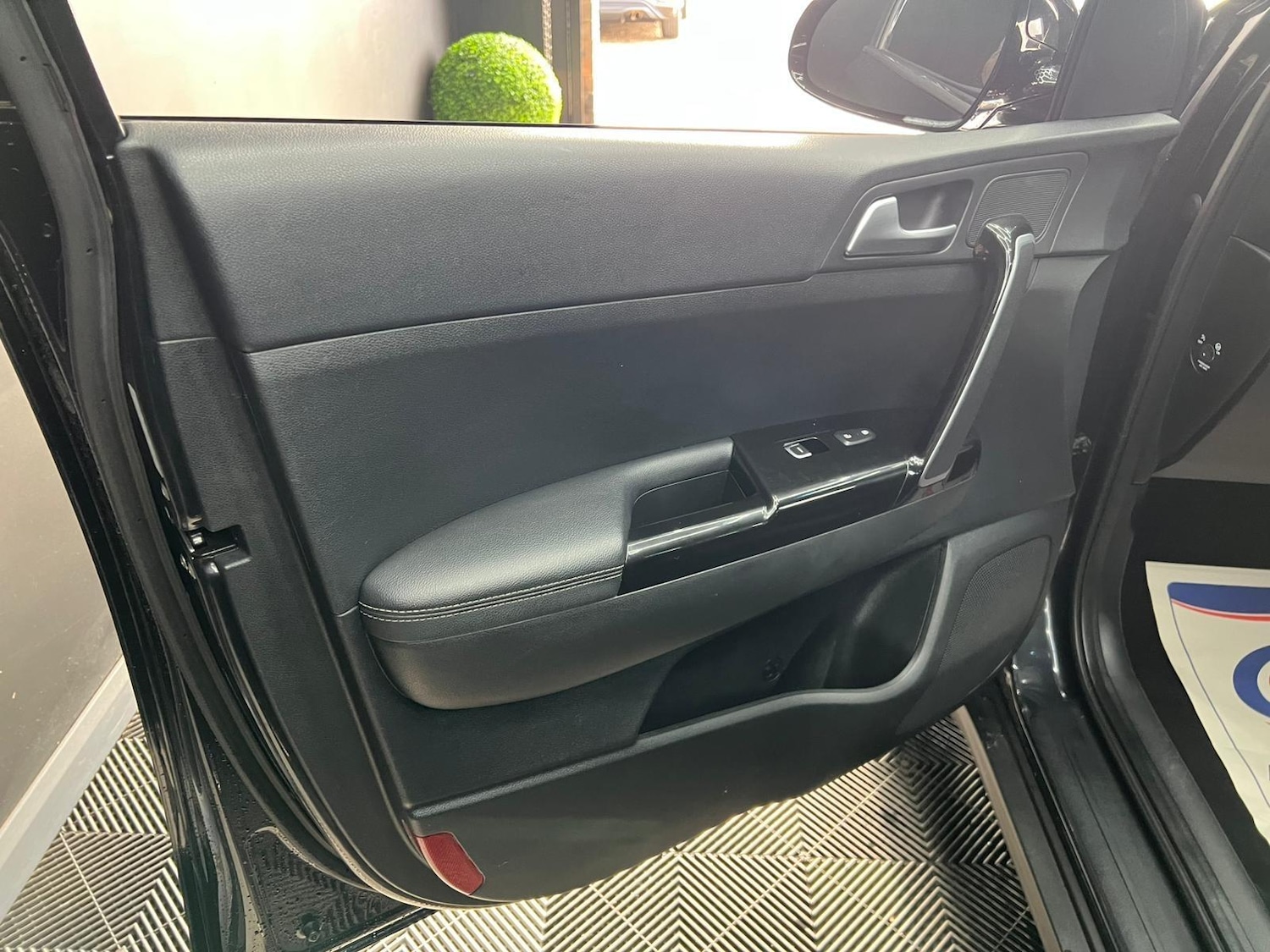 Used Kia Sportage 2019 for sale - 76647630: Photo 37