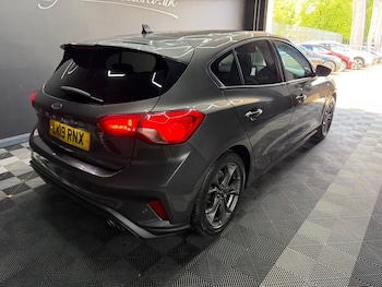 Used Ford Focus 2019 for sale - 78880207: Photo
