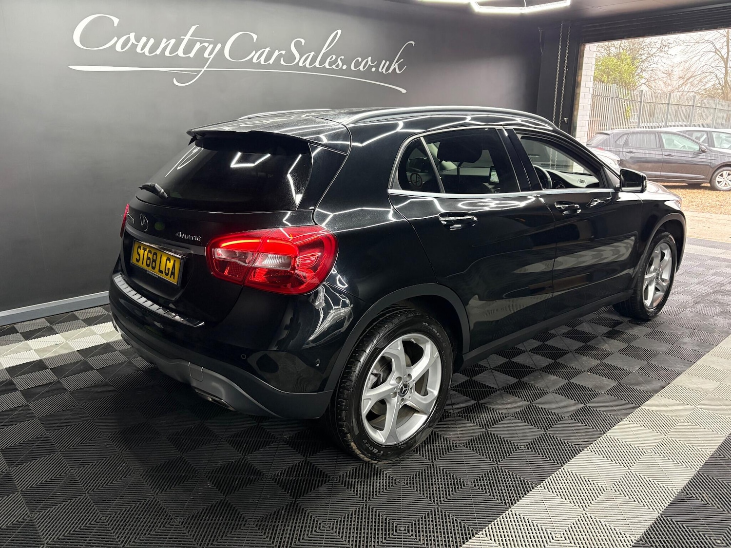 Used Mercedes-Benz GLA 2018 for sale - 77119942: Photo 5