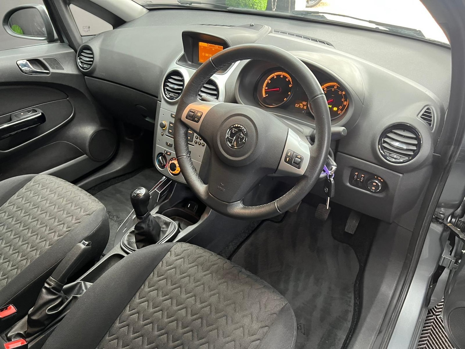 Used Vauxhall Corsa 2013 for sale - 76647445: Photo 33