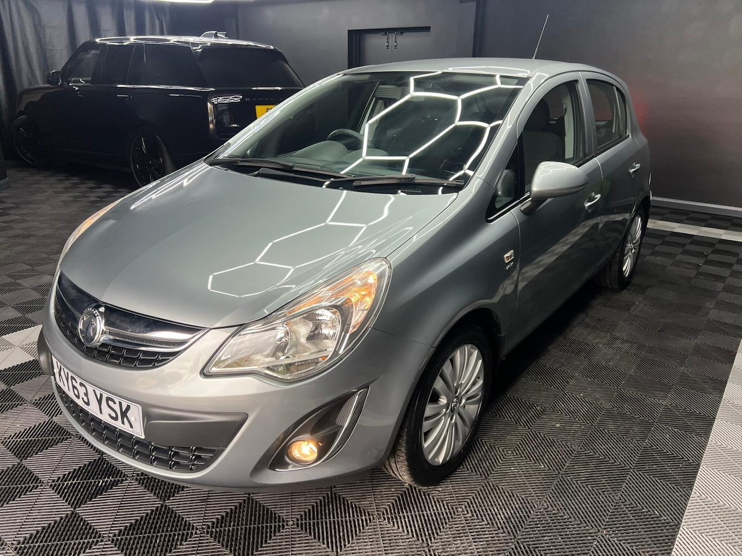Used Vauxhall Corsa 2013 for sale - 76647445: Photo 5