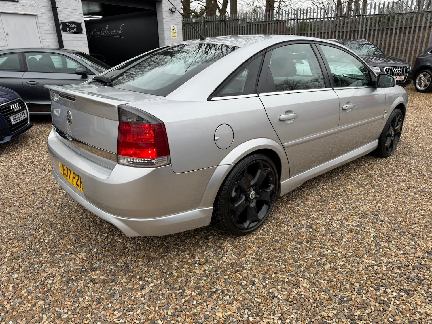 Used Vauxhall Vectra for sale - 77597885: Photo 17