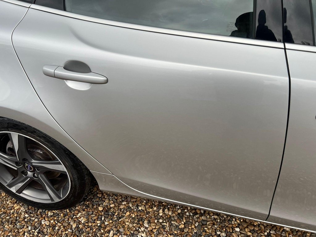 Used Volvo V40 2015 for sale - 77729912: Photo 27