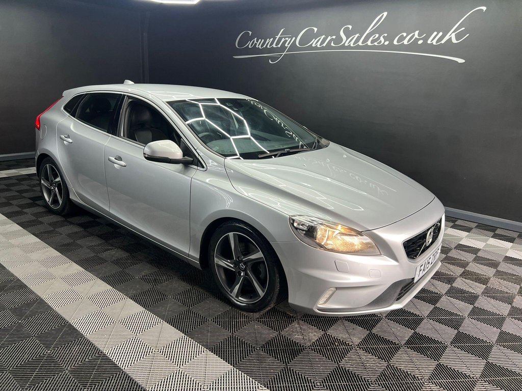 Used Volvo V40 2015 for sale - 77729912: Photo 3