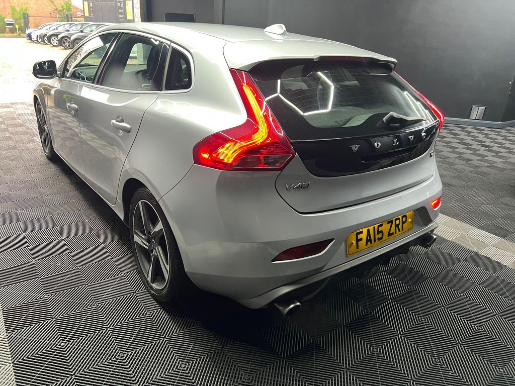 Used Volvo V40 2015 for sale - 77729912: Photo 6