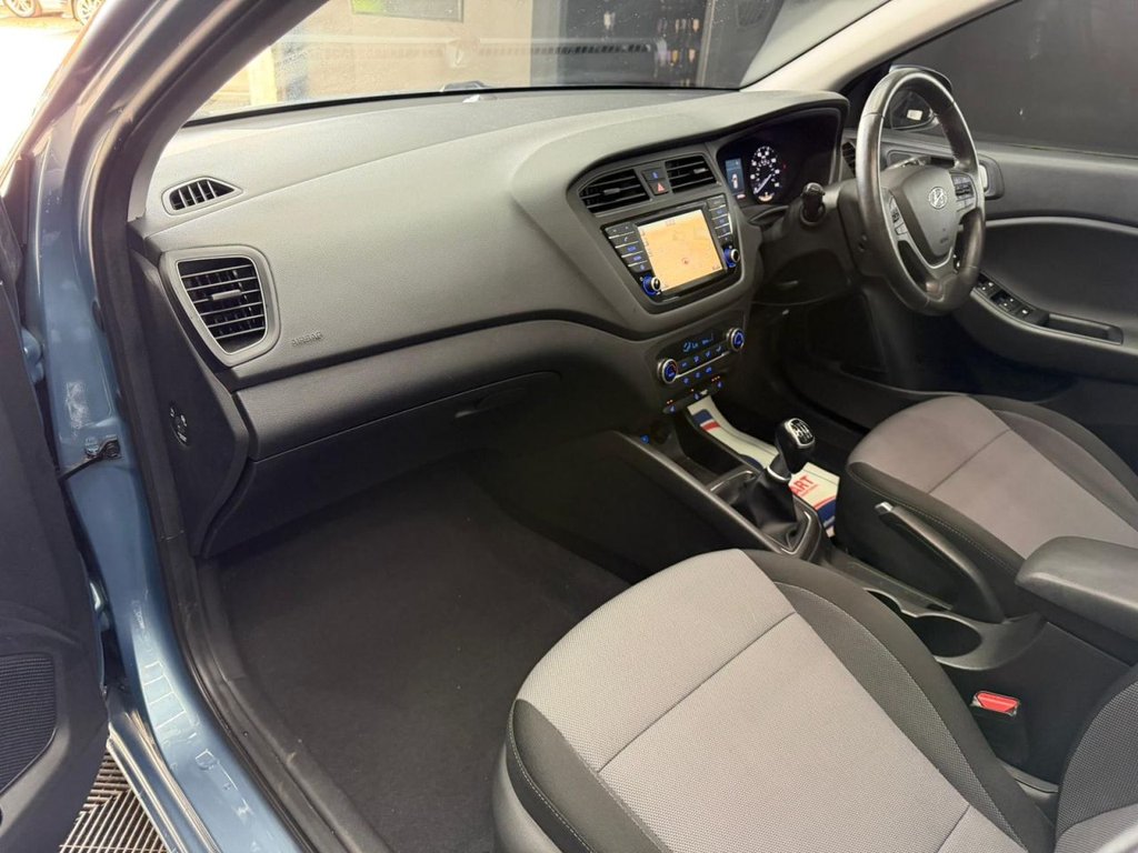 Used Hyundai i20 2017 for sale - 78056546: Photo 45