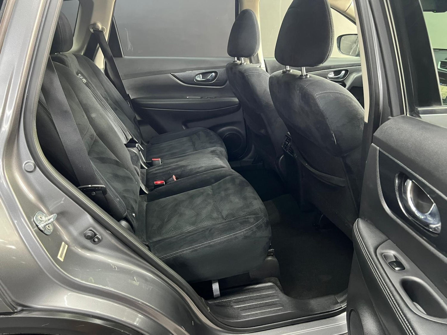 Used Nissan X-Trail 2016 for sale - 76646356: Photo 33