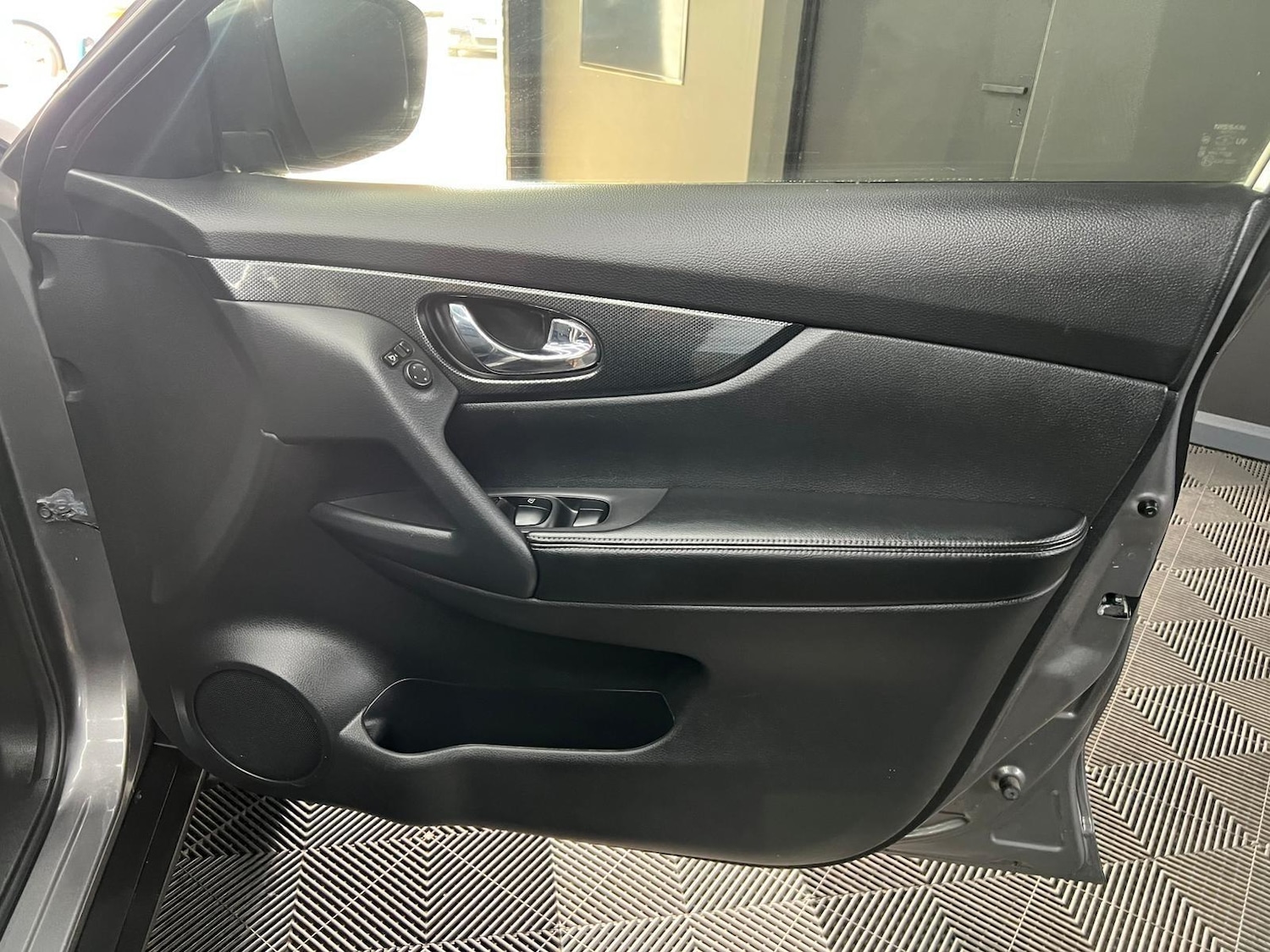 Used Nissan X-Trail 2016 for sale - 76646356: Photo 38