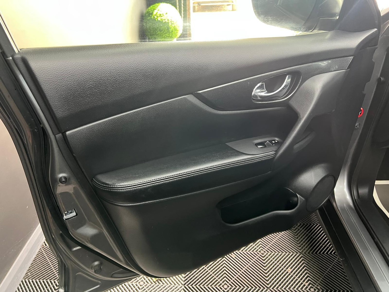 Used Nissan X-Trail 2016 for sale - 76646356: Photo 39