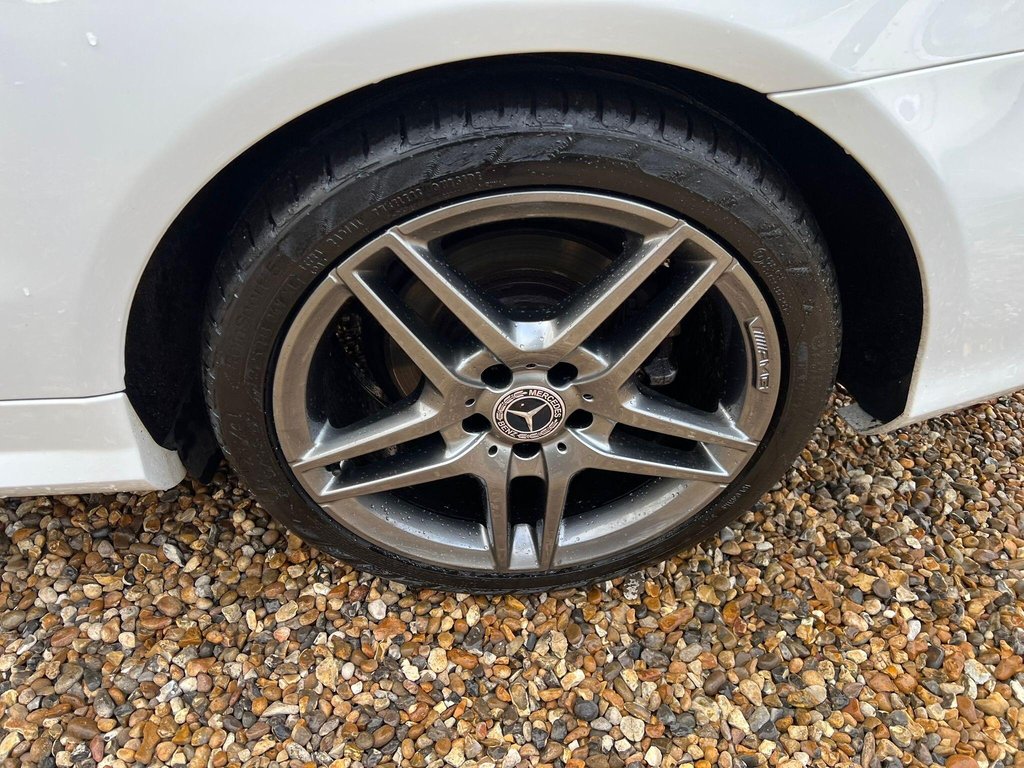 Used Mercedes-Benz E Class 2013 for sale - 77990743: Photo 29