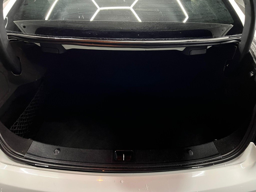 Used Mercedes-Benz E Class 2013 for sale - 77990743: Photo 36