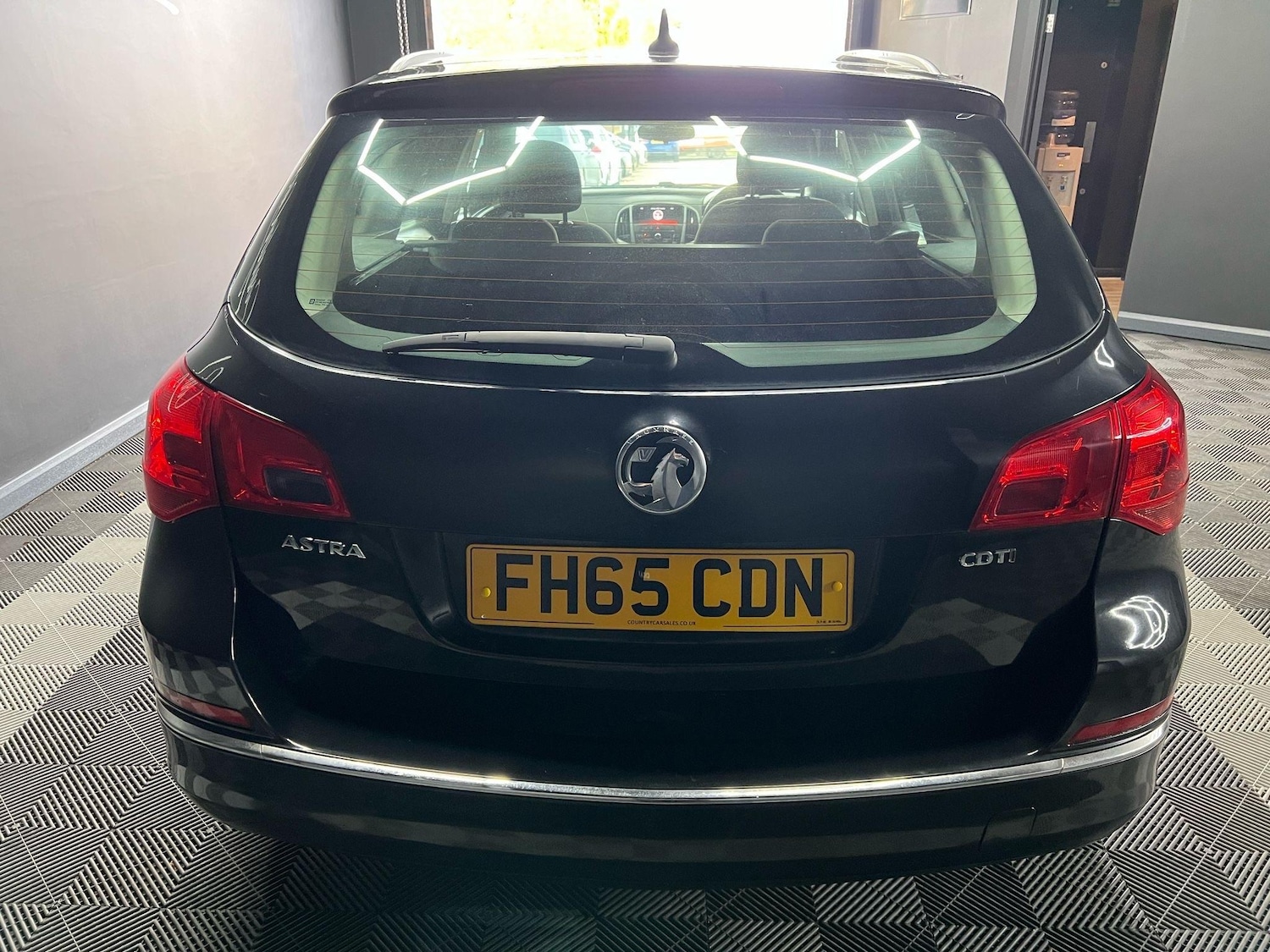 Used Vauxhall Astra 2016 for sale - 76647448: Photo 10
