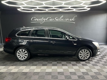 Used Vauxhall Astra 2016 for sale - 76647448: Photo