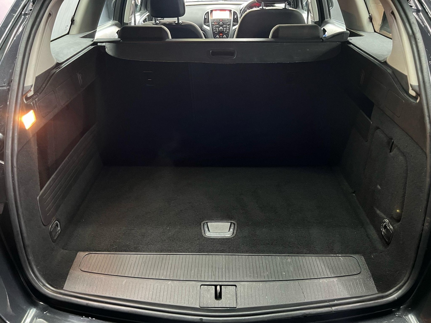 Used Vauxhall Astra 2016 for sale - 76647448: Photo 20