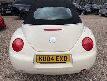Used Volkswagen Beetle 2004 for sale - 79474723: Photo