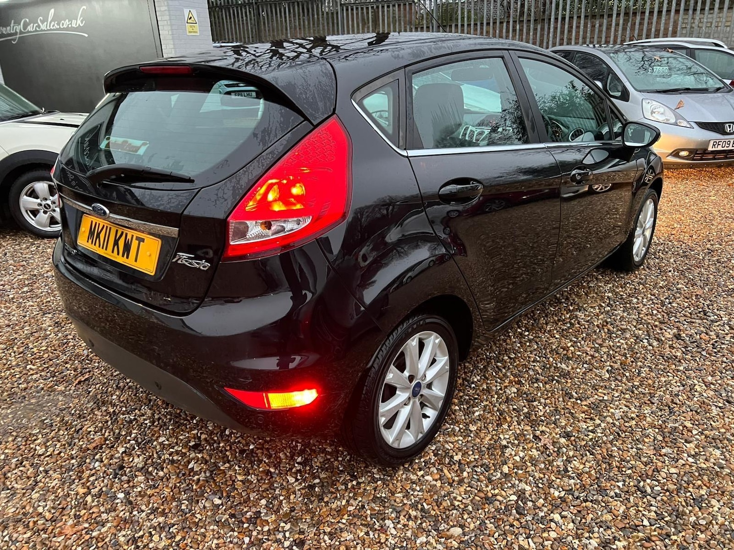 Used Ford Fiesta 2011 for sale - 76647585: Photo 31