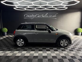Used MINI Hatch 2017 for sale - 79695807: Photo