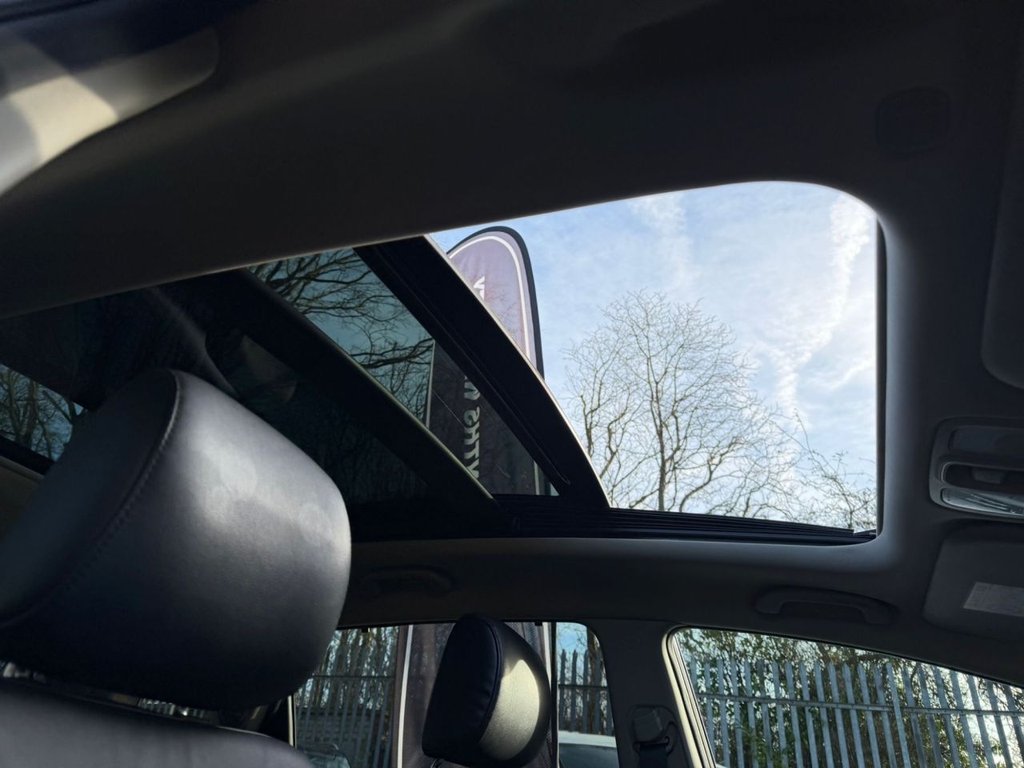 Used Kia Carens 2014 for sale - 77967099: Photo 31