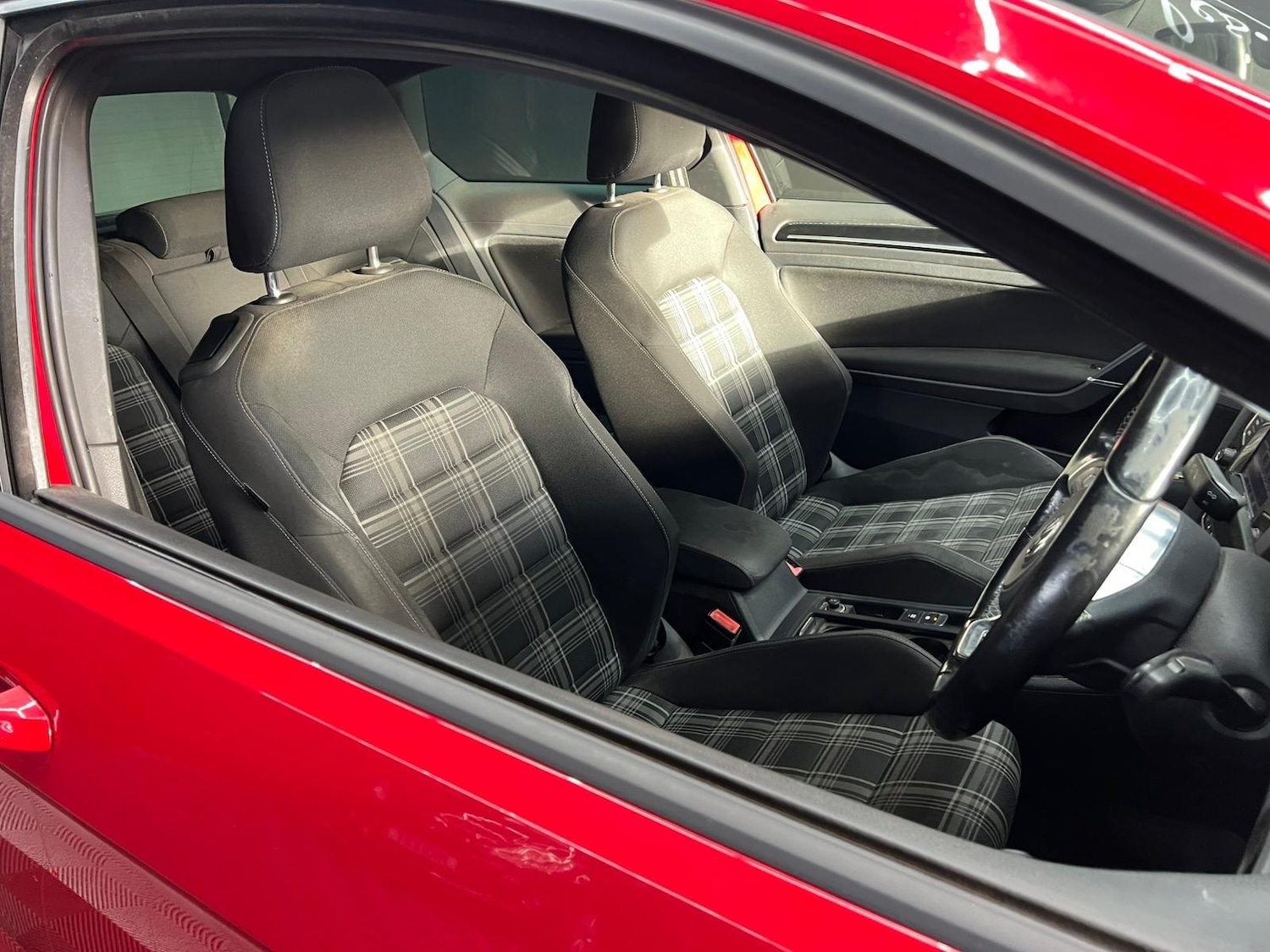 Used Volkswagen Golf 2015 for sale - 76886950: Photo 28