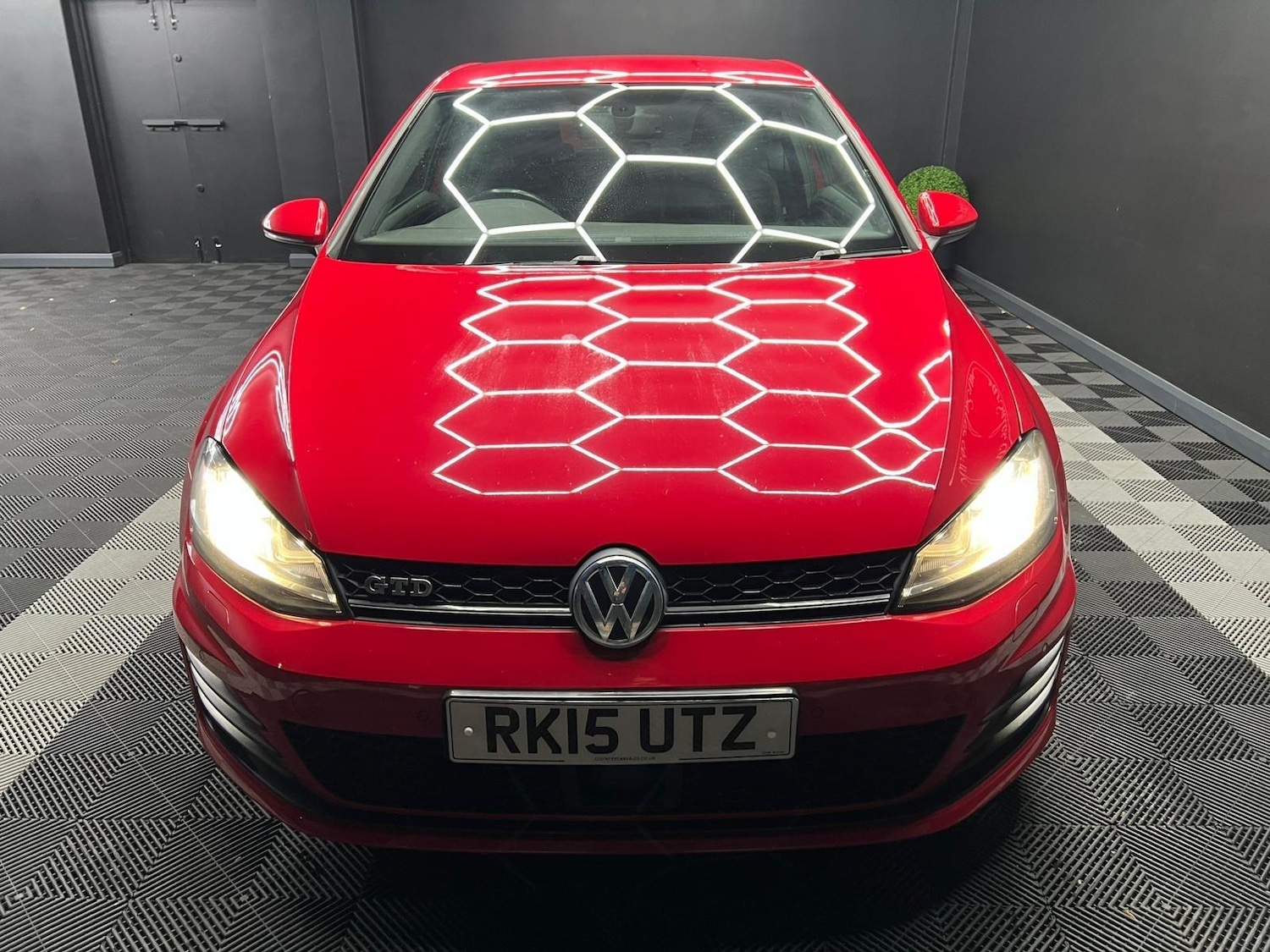 Used Volkswagen Golf 2015 for sale - 76886950: Photo 9