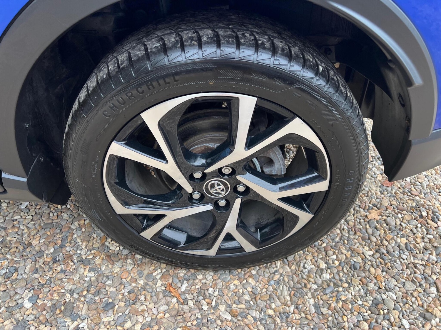 Used Toyota C-HR 2018 for sale - 76646350: Photo 42