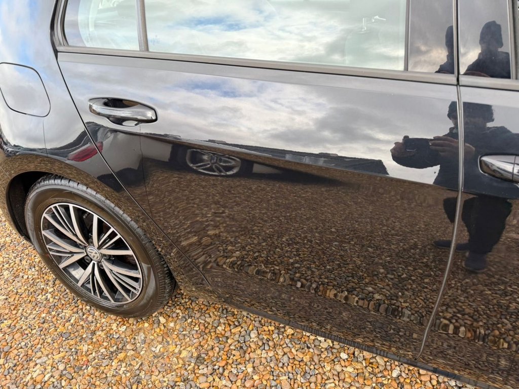 Used Volkswagen Golf 2018 for sale - 77729895: Photo 22