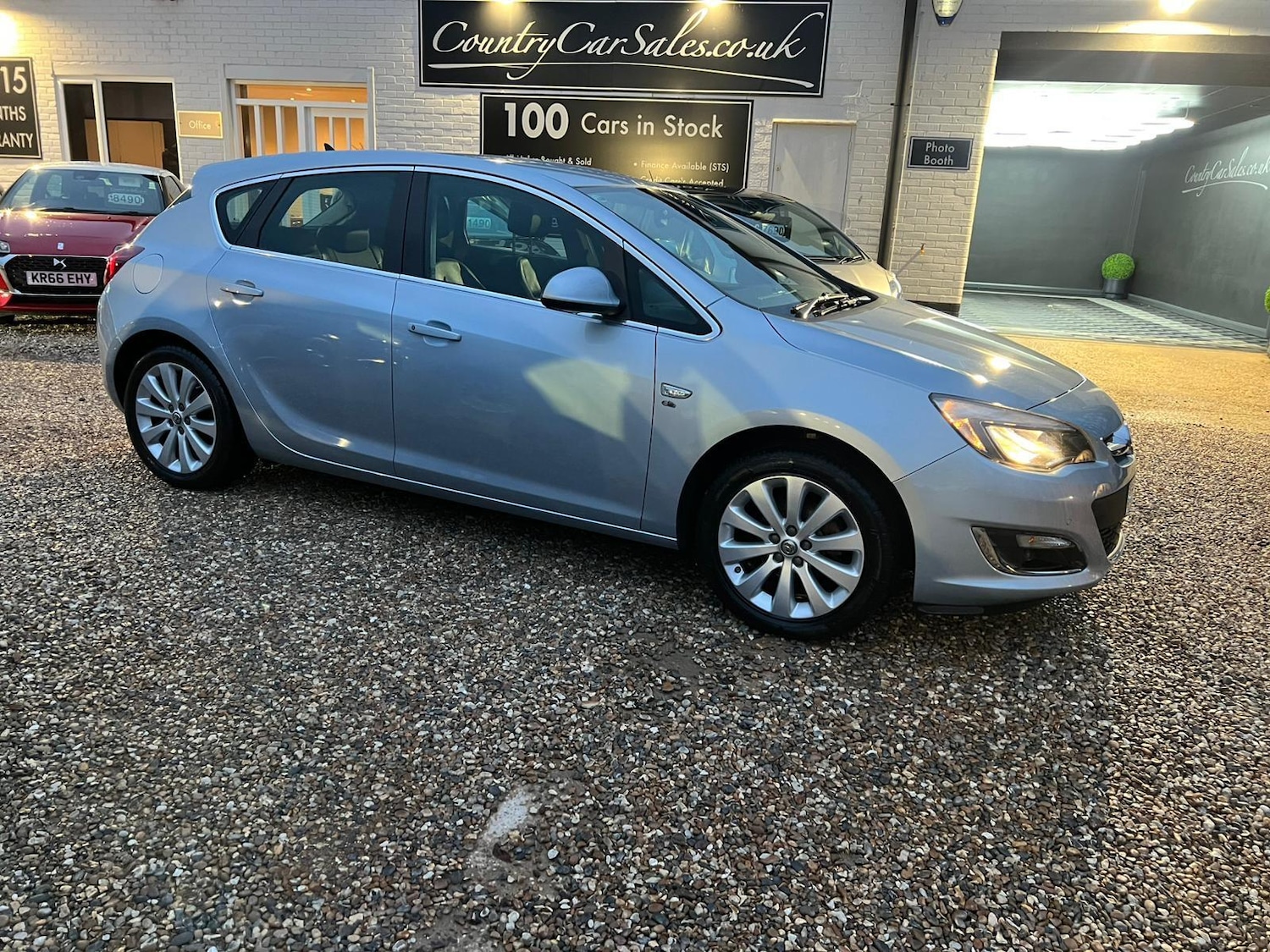 Used Vauxhall Astra 2015 for sale - 76823814: Photo 11