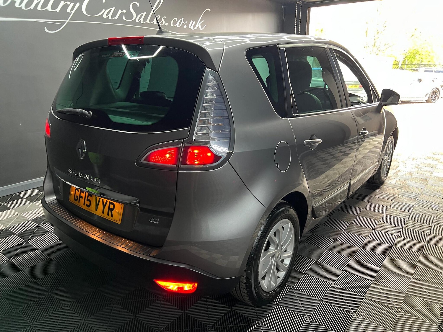 Used Renault Scenic 2015 for sale - 76647514: Photo 7