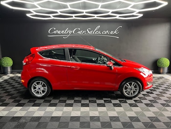 Used Ford Fiesta 2015 for sale - 76645572: Photo