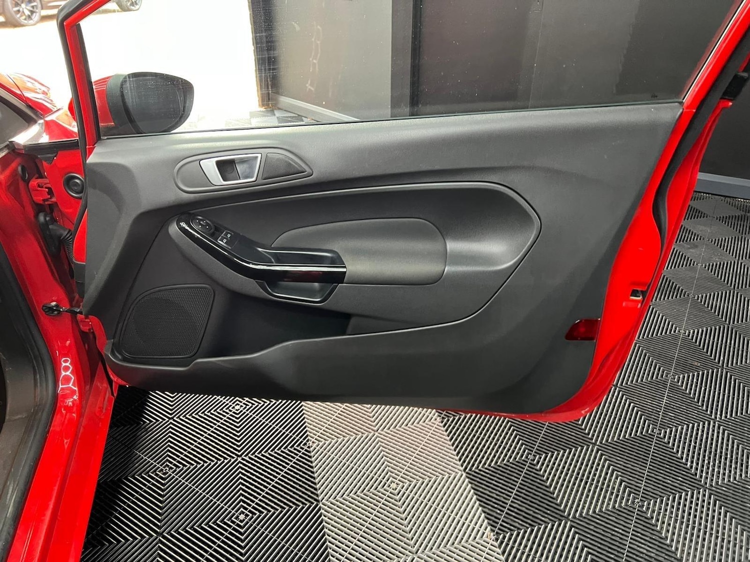 Used Ford Fiesta for sale - 76645572: Photo 31