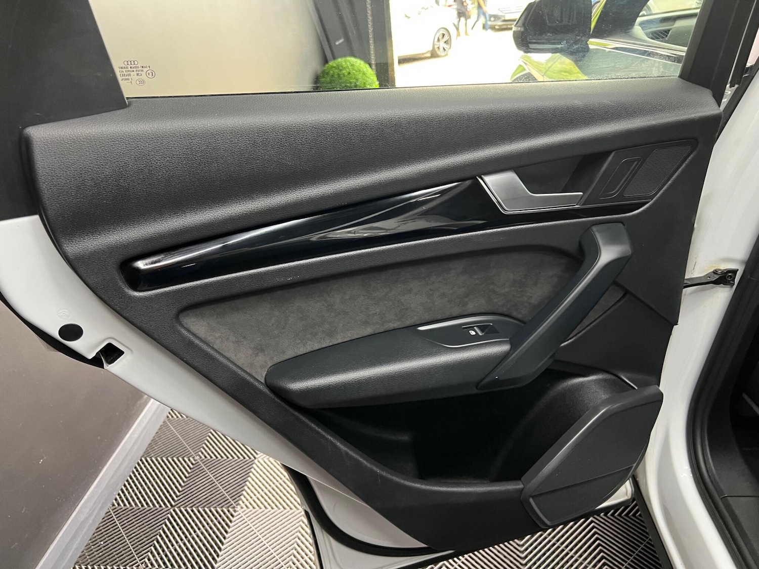 Used Audi Q5 2020 for sale - 76647576: Photo 30