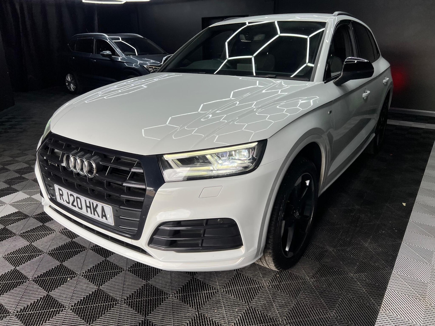 Used Audi Q5 2020 for sale - 76647576: Photo 7