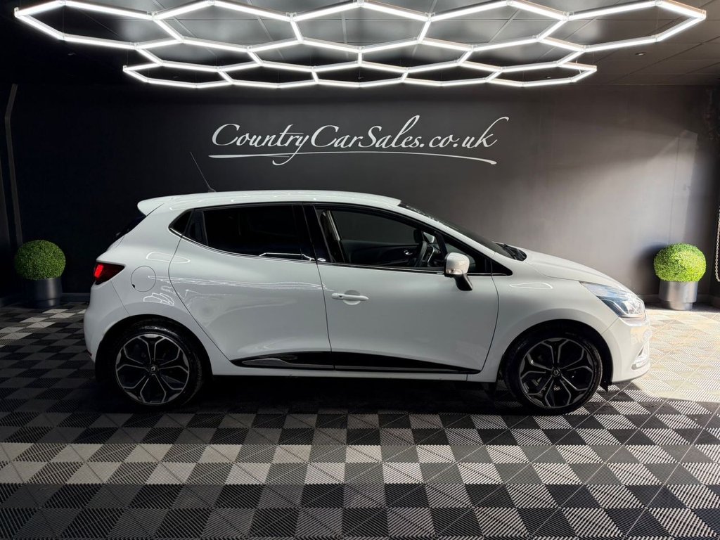 Used Renault Clio 2019 for sale - 78003012: Photo 1